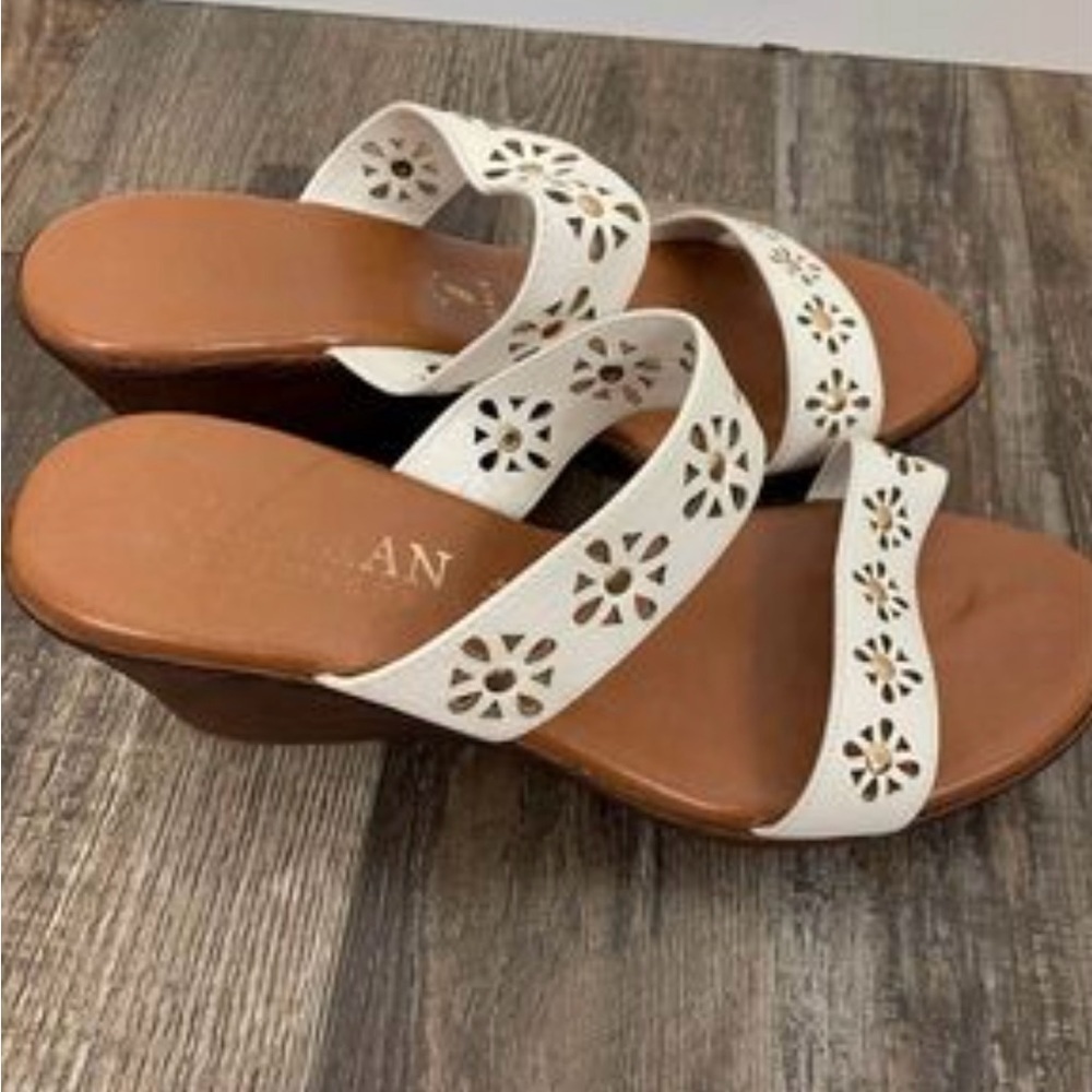 White leather sandals size 8